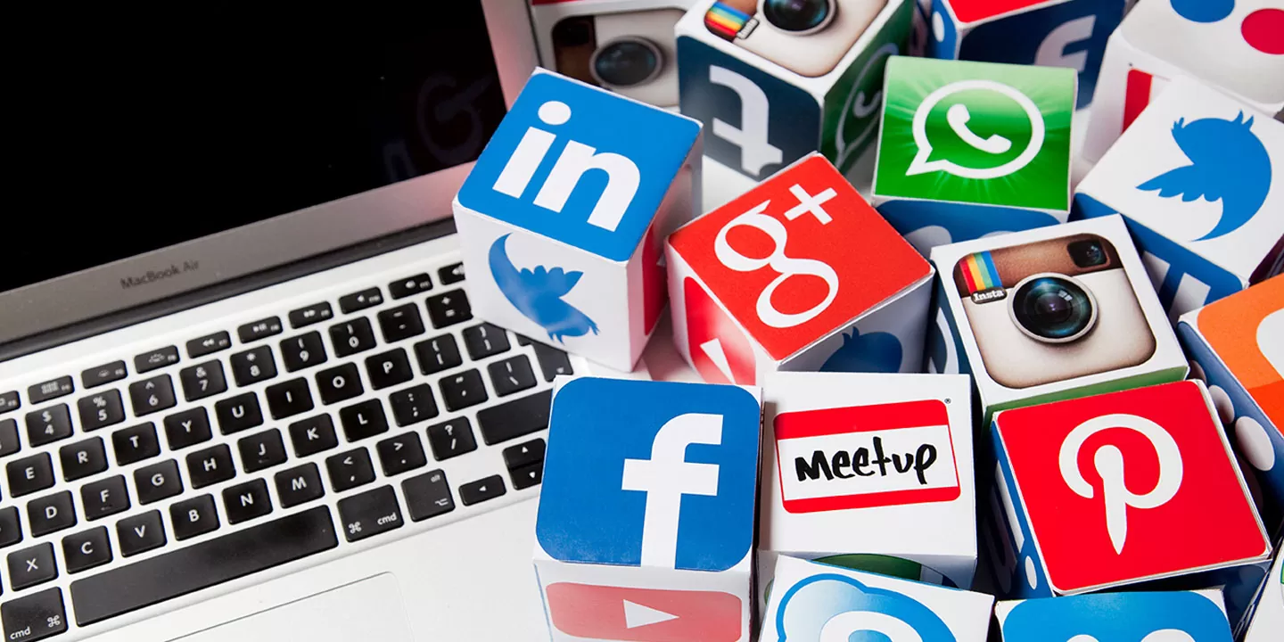 creer-site-internet-ou-page-facebook créer un site internet ou une page facebook